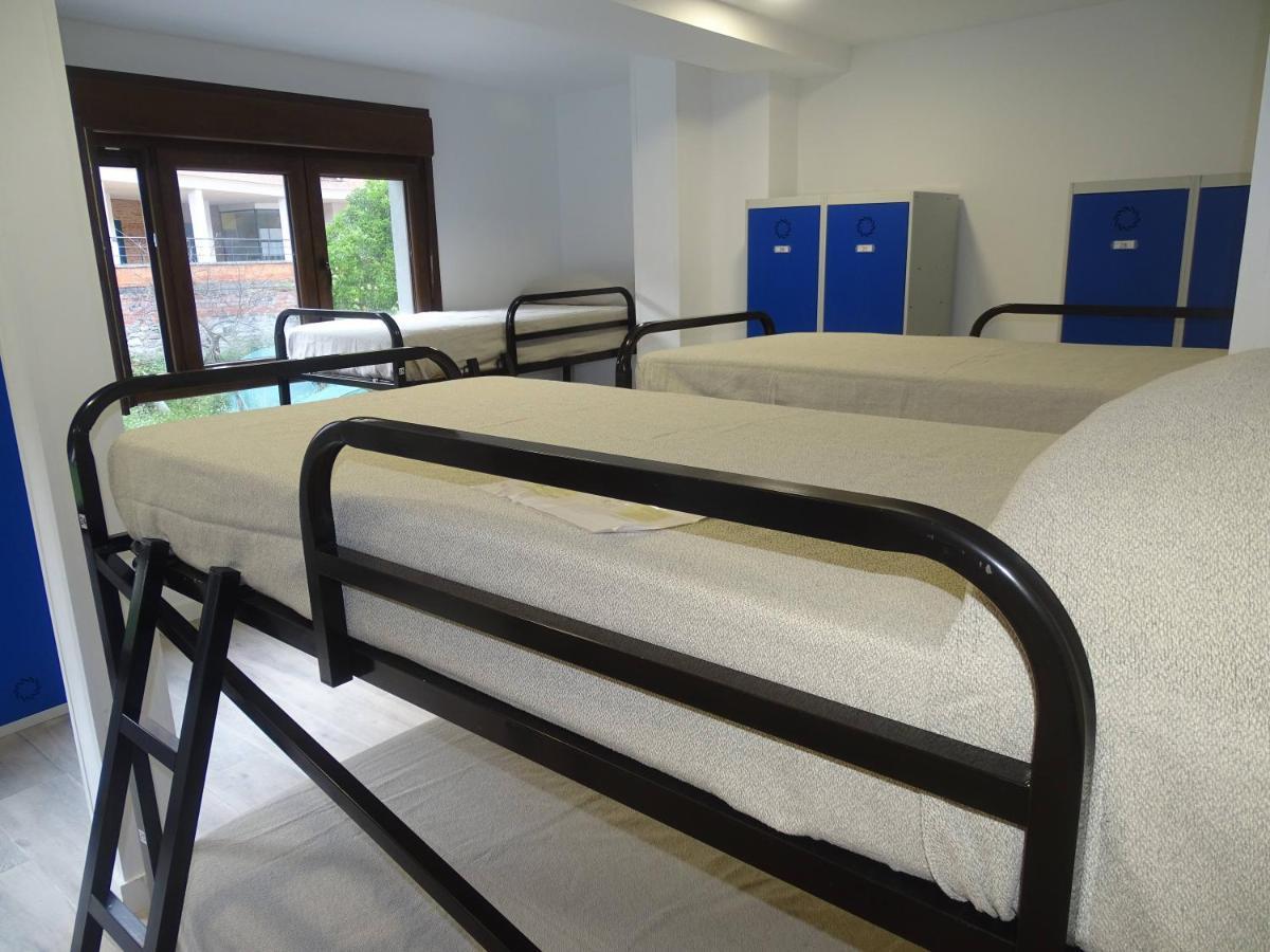 Albergue Roma Пола-де-Лена Экстерьер фото