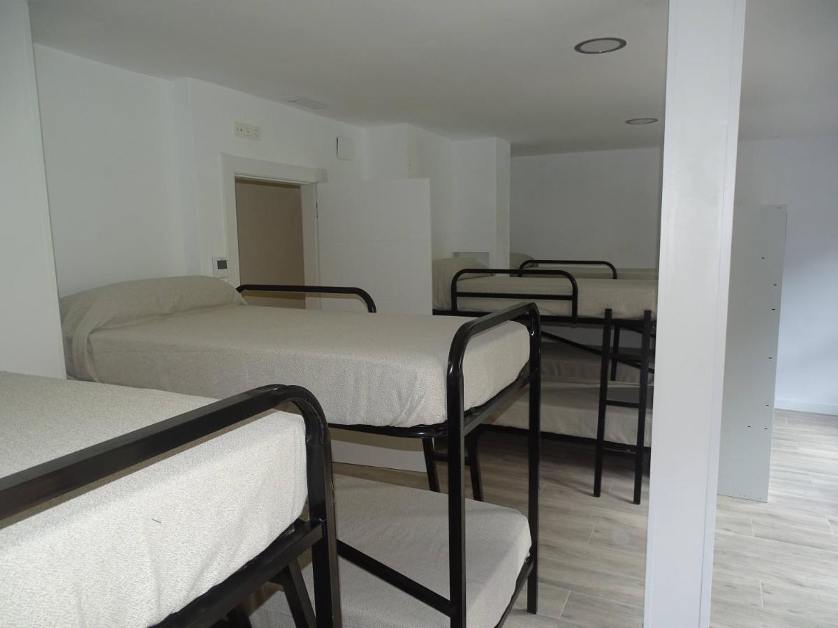 Albergue Roma Пола-де-Лена Экстерьер фото