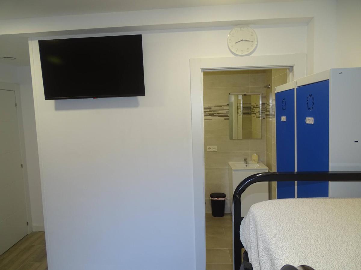 Albergue Roma Пола-де-Лена Экстерьер фото